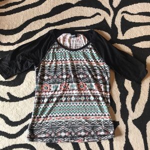 Aztec print tee